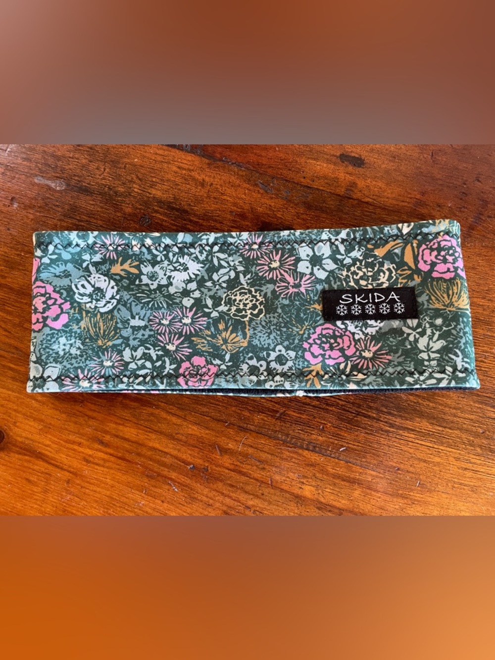 Skida fleece Headband - Green with Pink Accent